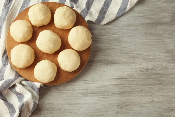 Bolas de masa cruda —  Fotos de Stock