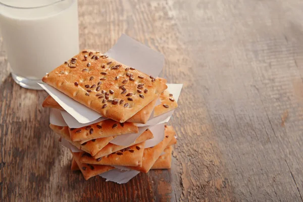 Biscuits aux céréales au lait — Photo