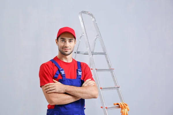 Handsome decorator in room — Stock Photo, Image