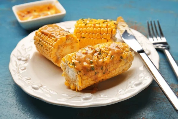 Tasty grilled corncobs — Stock Photo, Image