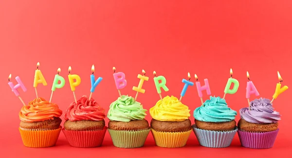 생일 축하 해 컵케이크 — 스톡 사진
