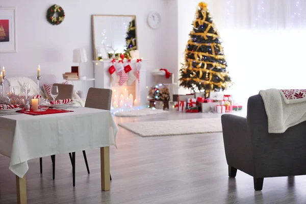 Table served for Christmas dinner — Stock Photo, Image