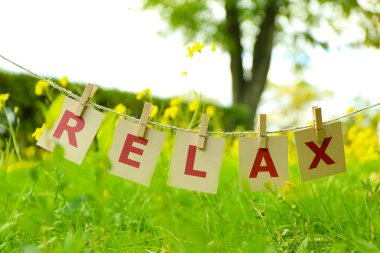Basılı kelime Relax kartlarla