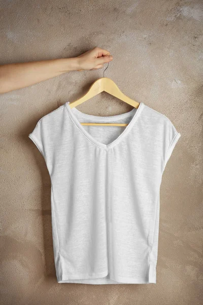 空白の白い t シャツ — ストック写真