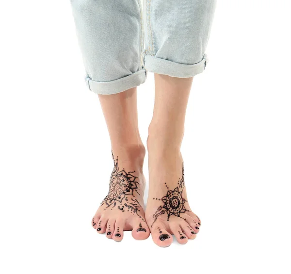 Kvindelige ben med henna tatovering - Stock-foto