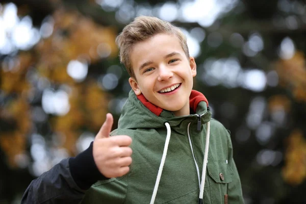 Cheerful teenager outdoors — Stock Photo, Image