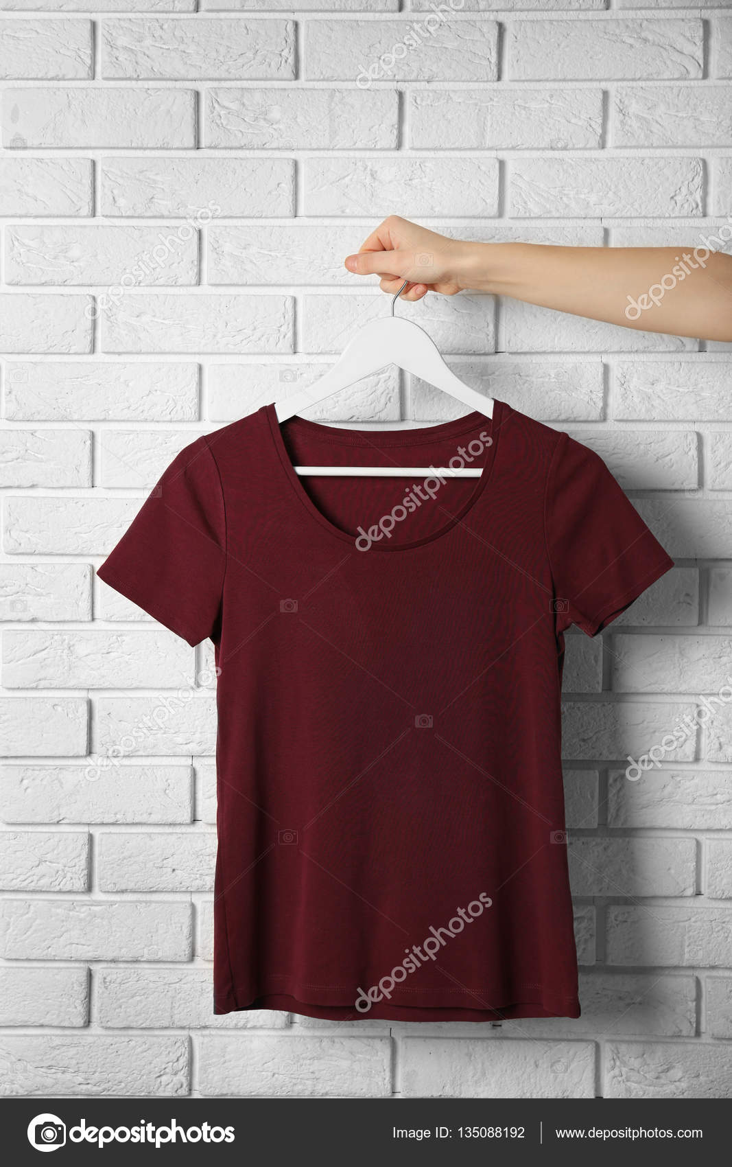 blank maroon t shirt