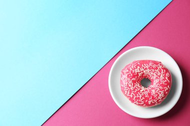 Lezzetli çörek ile plaka