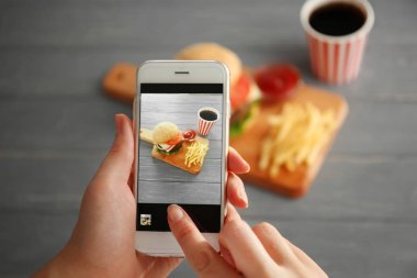 Abur cubur ile lezzetli burger