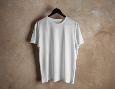 Boş t-shirt geçmiş