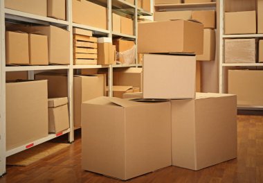 Karton kutularla Depo