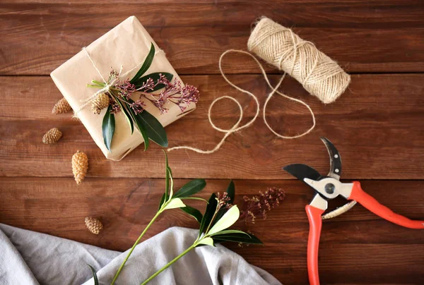 Handgefertigte Geschenkschachtel — Stockfoto