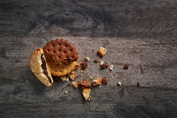 Lekkere koekjes met kruimels — Stockfoto