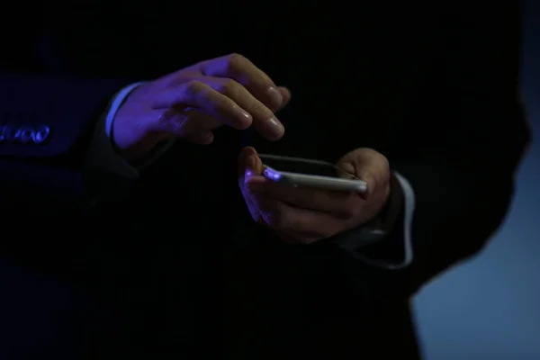 Businessman using phone, closeup — Stock Photo, Image