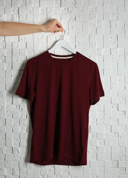 Blank marrone t-shirt — Foto Stock