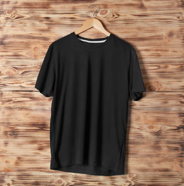 Blank svart t-shirt — Stockfoto