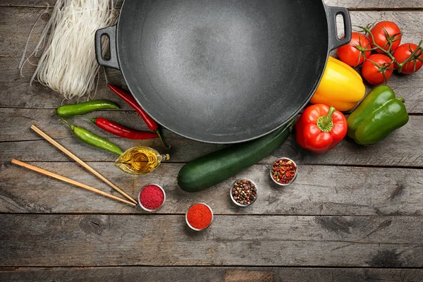 Wok with fresh products — Stock Photo, Image