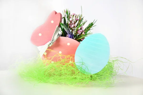 Wielkanocne ozdoby na stół — Zdjęcie stockowe