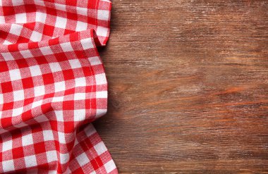 Masada kırmızı peçete