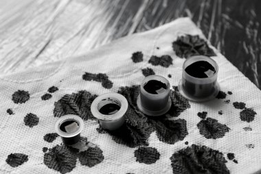 Peçete dövme boyası