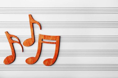 ahşap müzik notaları