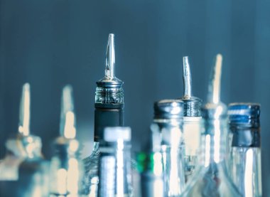 farklı içecek şişe 