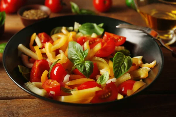 Gustosa insalata di verdure — Foto Stock