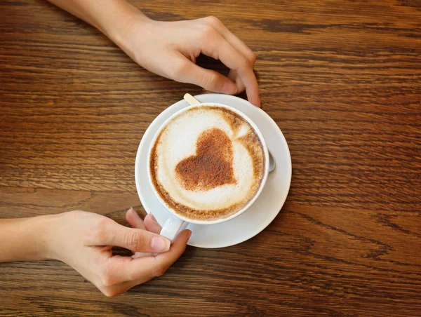 Hot tasty coffee — Stock Photo, Image