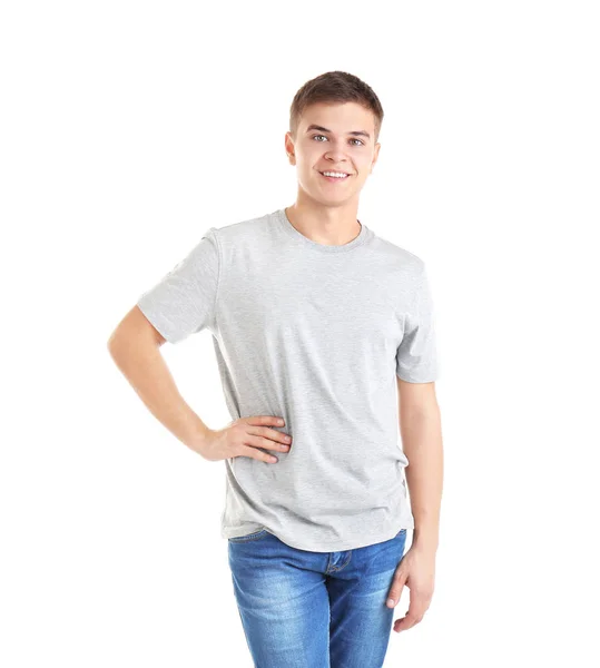 Jonge man in lege t-shirt — Stockfoto