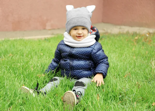 Adorable little girl — Stock Photo, Image