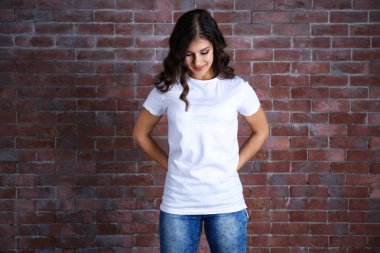 boş t-shirt, kadın 