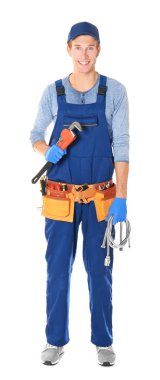 Genç yakışıklı tesisatçı 