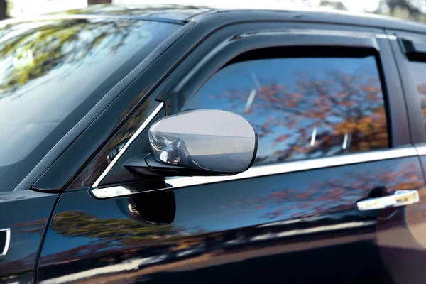Mirror of luxury car — Stock Photo, Image