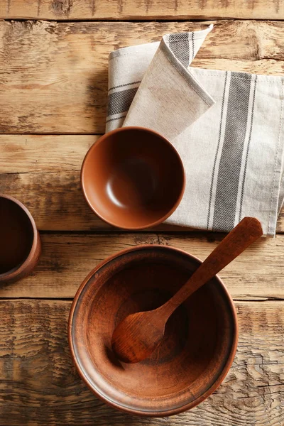 Set of rustic dinnerware