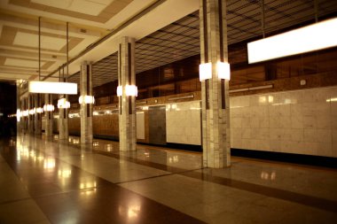 Modern metro istasyonu