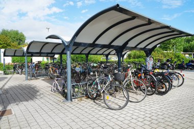 Büyük bisiklet park yeri