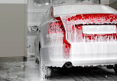 Araba yıkama istasyonu