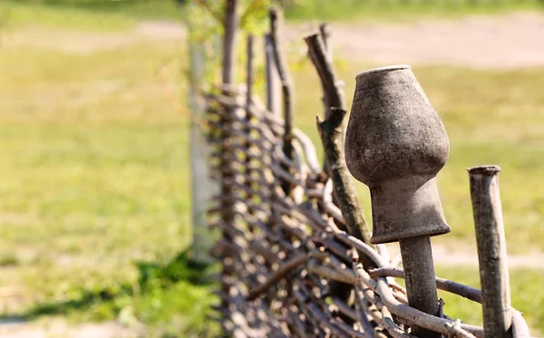 Oude klei pot — Stockfoto