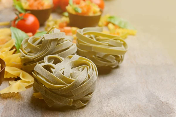 Different kinds of pasta — Stock Photo, Image