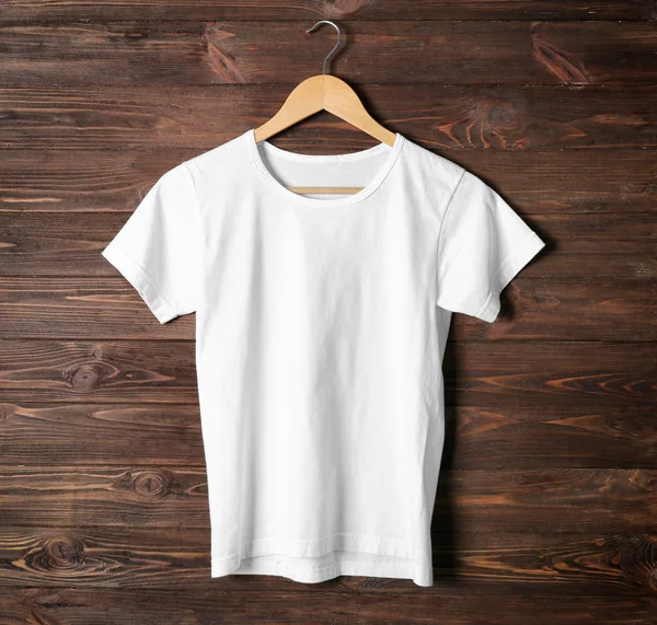 Camiseta blanca en blanco —  Fotos de Stock