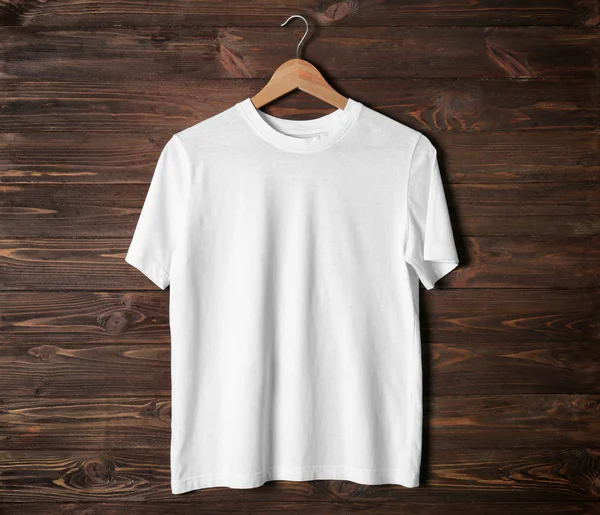 Camiseta blanca en blanco —  Fotos de Stock