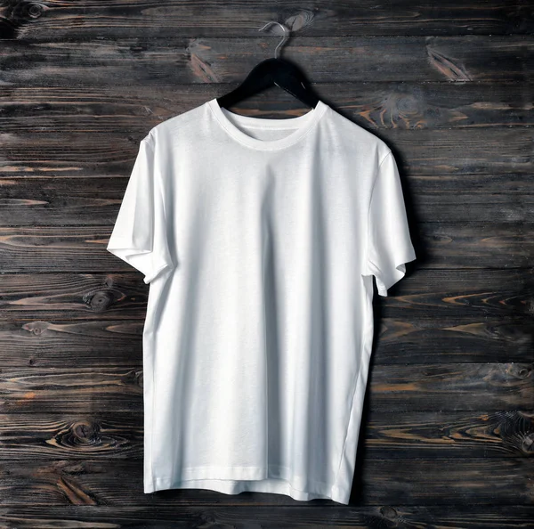 Boş beyaz t-shirt — Stok fotoğraf