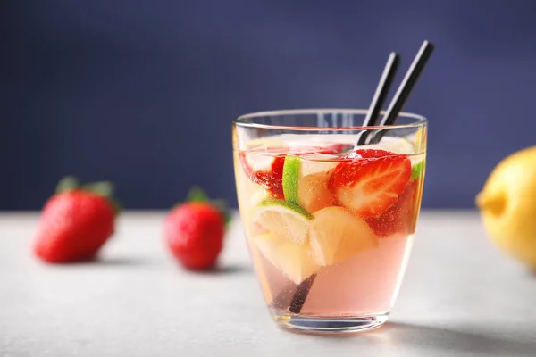 Cocktail di frutta fredda — Foto Stock