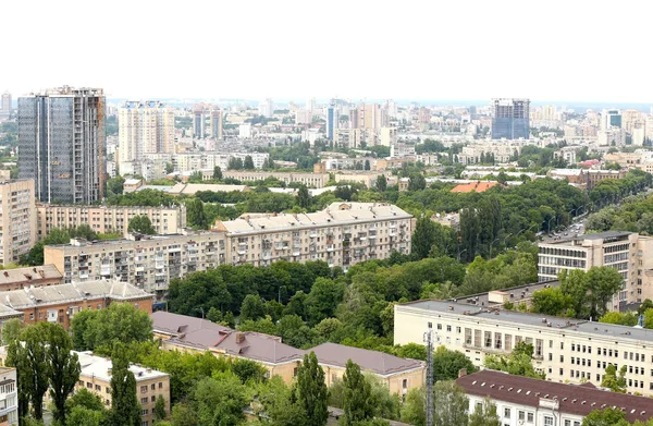 Stadtlandschaft und Gebäude — Stockfoto