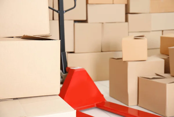 Manual pallet truck — Stock Photo, Image