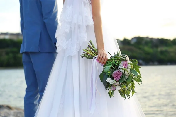 Happy wedding couple — Stock Photo, Image