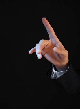 parmak ile işaret ver