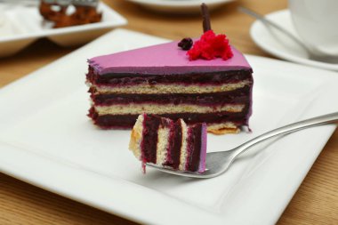 Lezzetli pasta plaka 