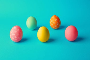 Renkli Paskalya yumurtaları