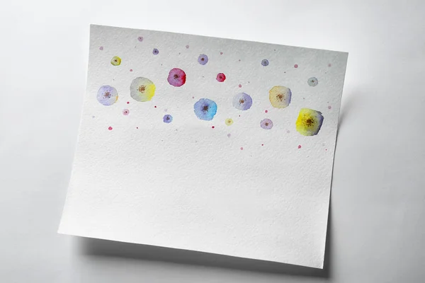 Aquarela pintura de flores na folha de álbum — Fotografia de Stock